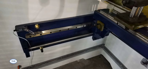 200 Toncnc Hydraulische Persrem voor Roestvrij staal die 15 kW buigen 3200 Mm