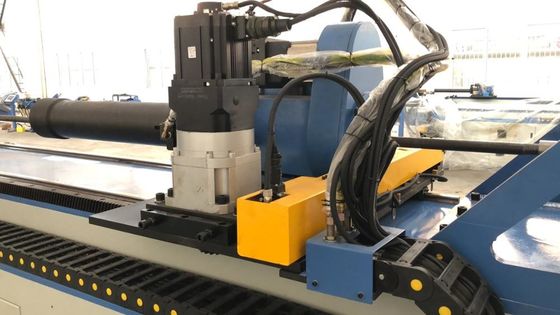 Handcnc 3D NC Op zwaar werk berekende Vierkante de Buisbuigmachine 7.5KW van de Pijp Buigende Machine