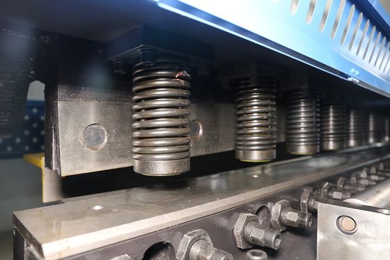8mm CNC Hydraulische de Scheerbeurtsnijmachine 3200Mm van het Bladmetaal