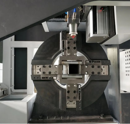 van de de Pijpbuis van 1500w IPG van de de Vezellaser de Snijmachine Automatische Lading 6m voor Rond Vloeistaal