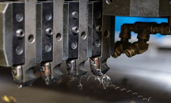 De hydraulische V-Machine van de Groefsnijder 5,5 kW Roestvrij staalcnc V het Groeven Machine Dubbele Kant