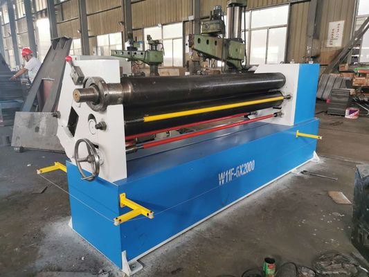 Klein Plaat Buigend Rolling Machine Asymmetrisch W11F Aanvankelijk Snuifje 3 Rollen 2000mm