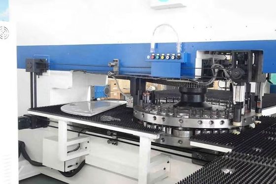 Van het de Technologie Servotorentje van Duitsland het Ponsenmachine 30 TON Metal Sheet